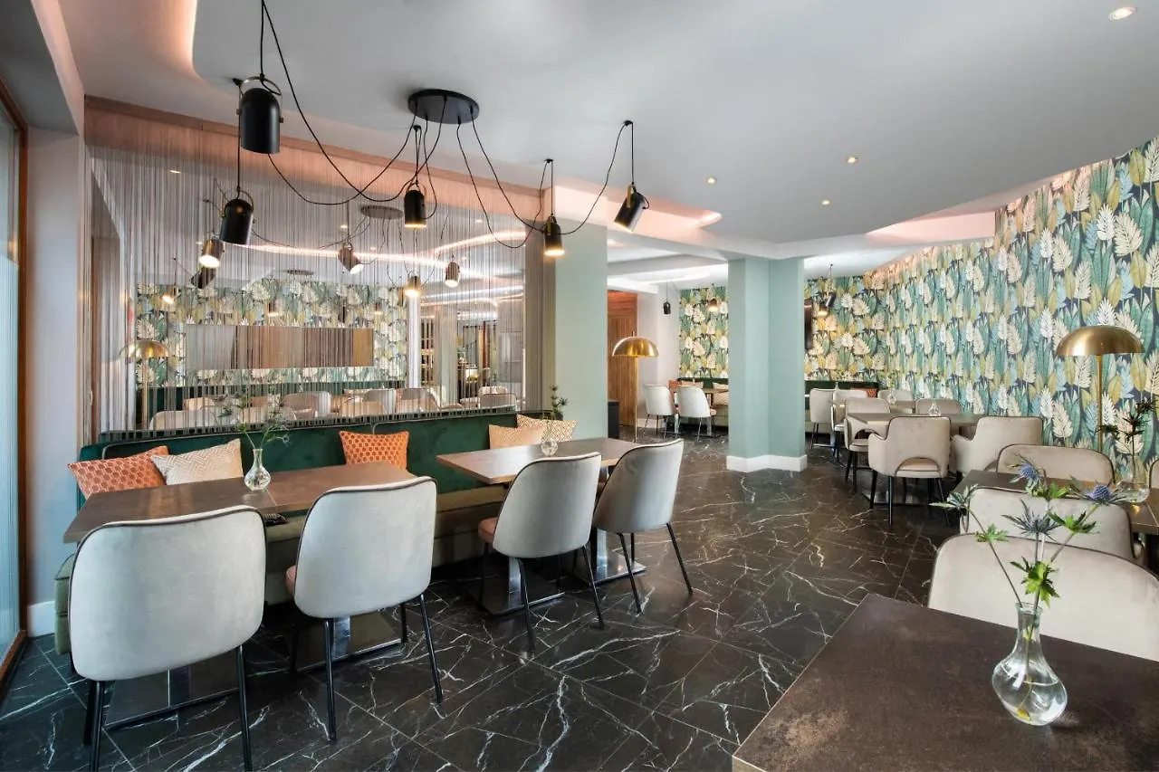 Leonardo Boutique Hotel Krakow City Center 4*,